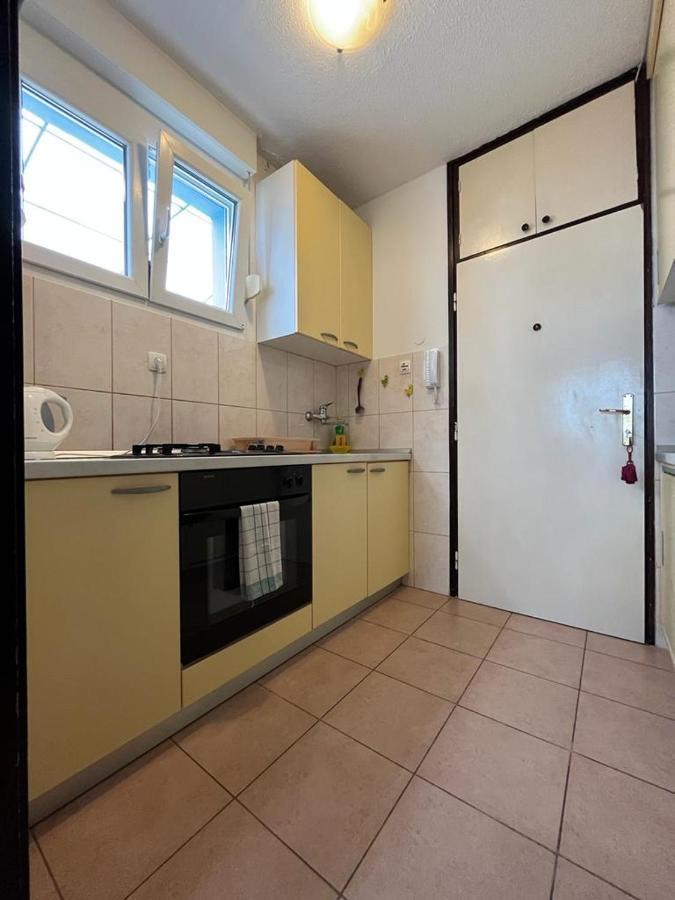 Apartment Bozic Сплит Экстерьер фото